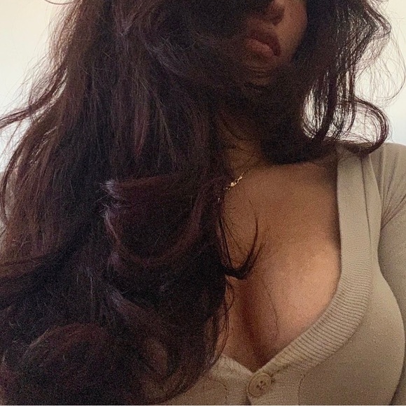 Meet your Posher, J - Picture 2 of 2